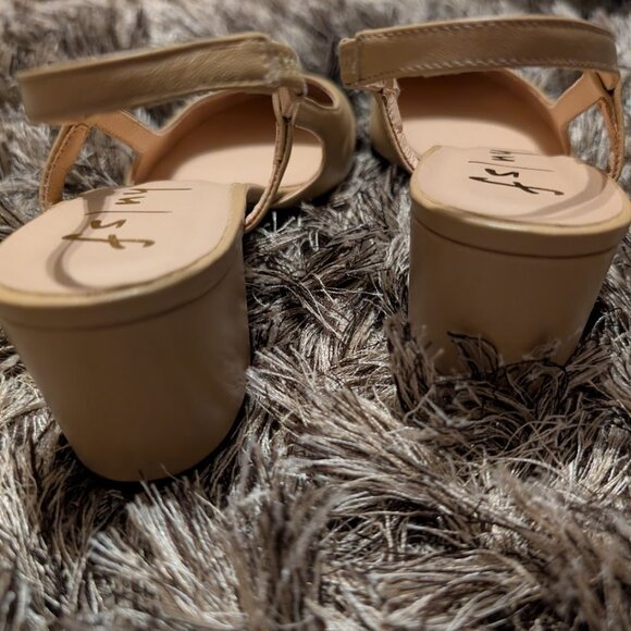 Tuckernuck French Sole Cap Toe Tan & Black Slingback Heels 7.5 NEW - Picture 8 of 9